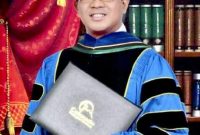 ‎Dr. Andersius Namsi, Ph.D

‎Dosen Pasca Sarjana bidang Teologi dan Psikologi Pendidikan.