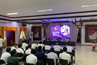 Penyampaian materi oleh tim Bidang Laboratorium Forensik Polda Kalbar di aula Tribarata Polres Melawi