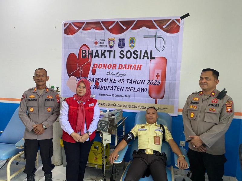 pelaksanaan Bhakti Sosial Donor Darah dalam rangka HUT Satpam ke-45 Tahun 2025, Rabu (10/12/2025). Kegiatan kemanusiaan tersebut digelar oleh Satbinmas Polres Melawi dan berlangsung di UTD RSUD Melawi.