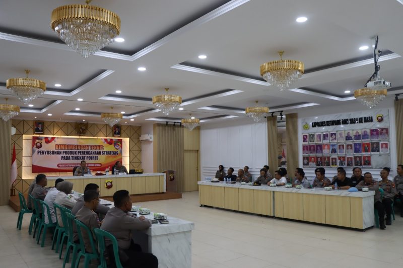 kegiatan Bimbingan Teknis (Bimtek) Produk Perencanaan Strategis Satker Tingkat Polres Tahun 2025 bertempat di Aula Polres Ketapang