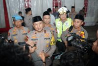 Irjen Pol. Dr. Pipit Rismanto, S.I.K., M.H. melaksanakan zoom meeting bersama Kapolri terkait monitoring situasi keamanan dan ketertiban masyarakat (sitkamtibmas) jelang malam pergantian Tahun Baru 2026