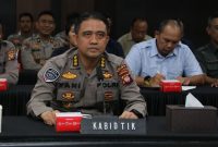 Kombes Pol Yani Permana, S.I.K., M.H., Kabid TIK Polda Kalbar mengikuti kegiatan Launching Program Quick Wins Akselerasi Transformasi Polri Untuk Masyarakat Triwulan I (TW I) Tahun 2026 secara daring.