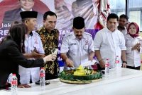 Harlah APKLi-P Ke-33 ini dimeriahkan dengan acara potong tumpeng nusantara dan doa bersama keselamatan Indonesia, dan dihadiri sejumlah pengurus dan tamu undangan.