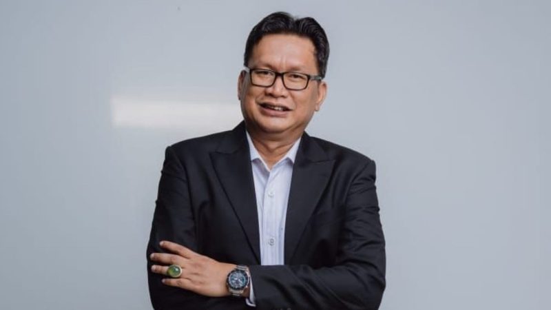 Dr. Noviardi Ferzi, pengamat ekonomi