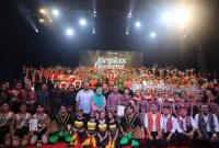 Para peserta Ajang Internasional Rentas Budaya Borneo 2.0