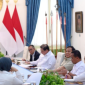 ‎Presiden Prabowo Subianto memimpin rapat terbatas bersama sejumlah menteri Kabinet Merah Putih di Istana Merdeka, Jakarta, pada Selasa, 7 April 2026. Foto: BPMI Setpres/Muchlis Jr

‎